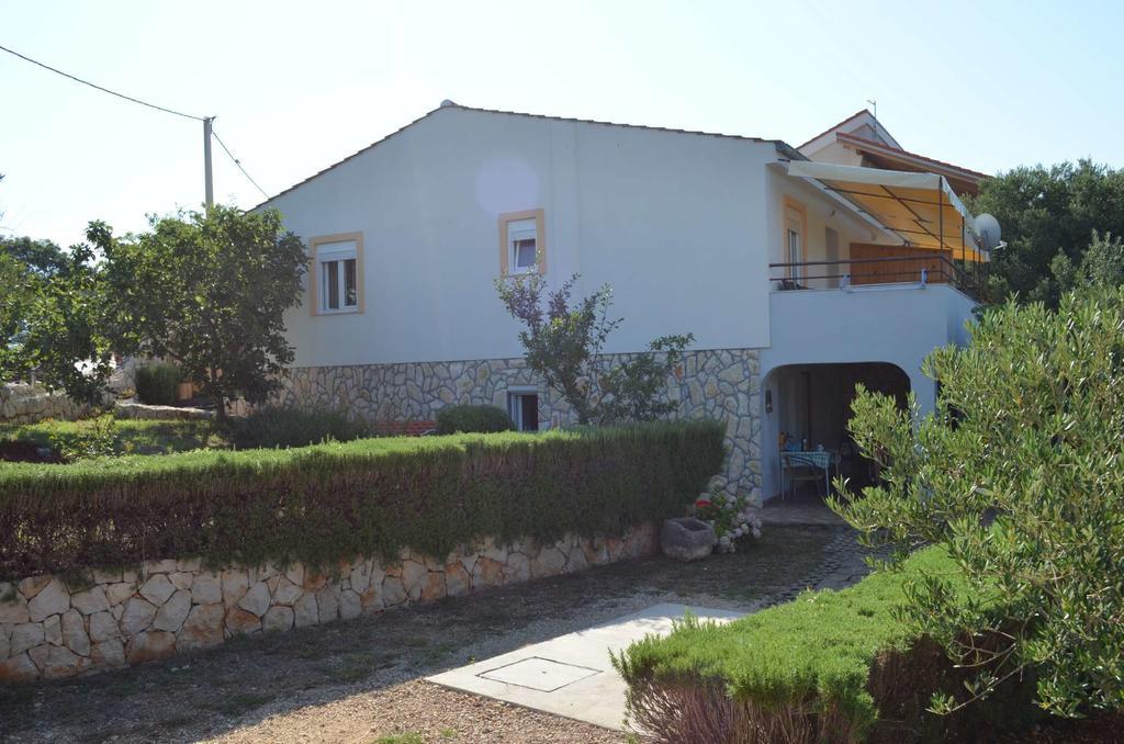 Apartments Krusvina ลุน ภายนอก รูปภาพ