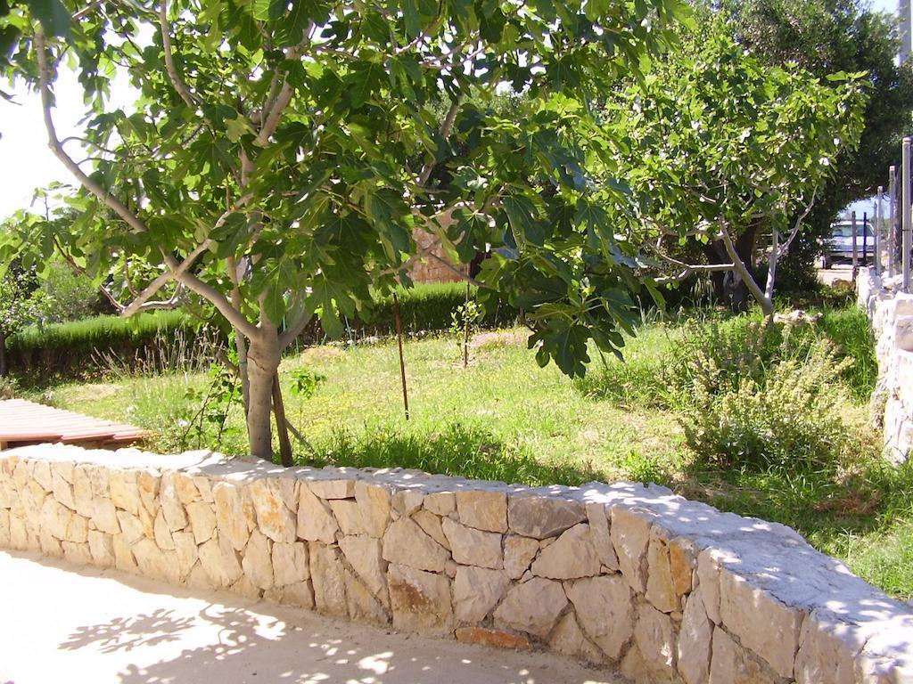 Apartments Krusvina ลุน ภายนอก รูปภาพ