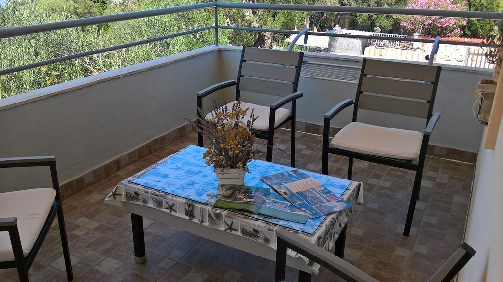 Apartments Krusvina ลุน ภายนอก รูปภาพ