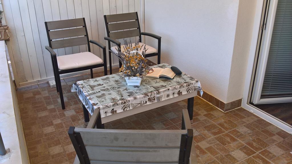 Apartments Krusvina ลุน ภายนอก รูปภาพ